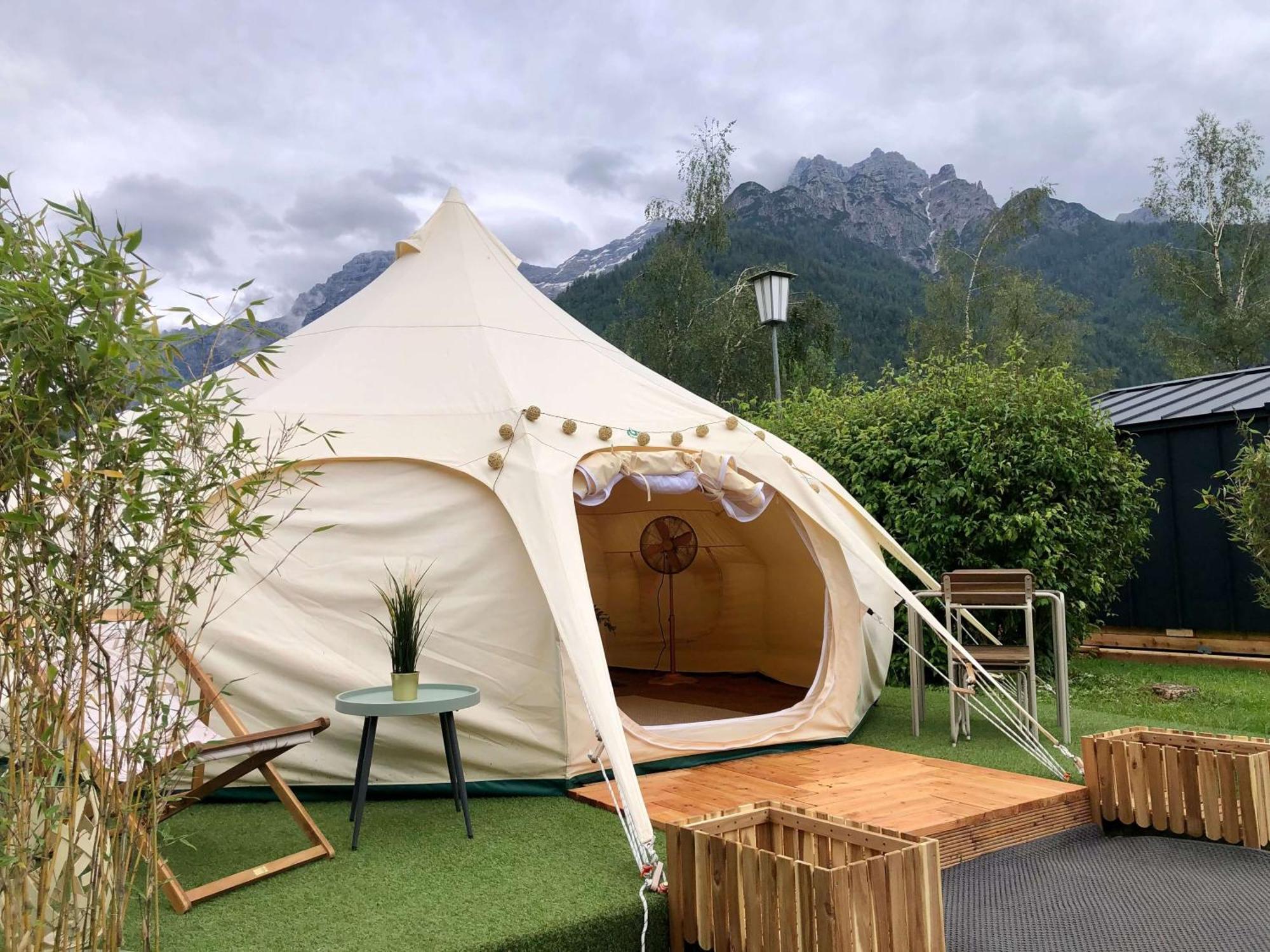 Pop-Up Camp Waidring Hotel Luaran gambar